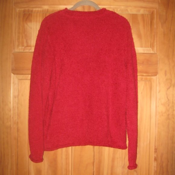 croft & barrow Red Soft/Fuzzy V Neck Sweater - Picture 2 of 2